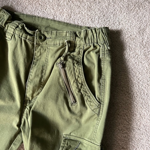Olive Green Utility Cargo Pants – Women’s Size 2 - Picture 12 of 13